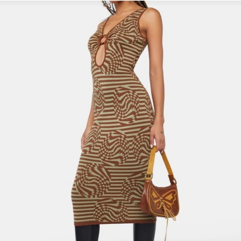 Another Girl Geometric Midi Dress. Size 8/L - Picture 6 of 11